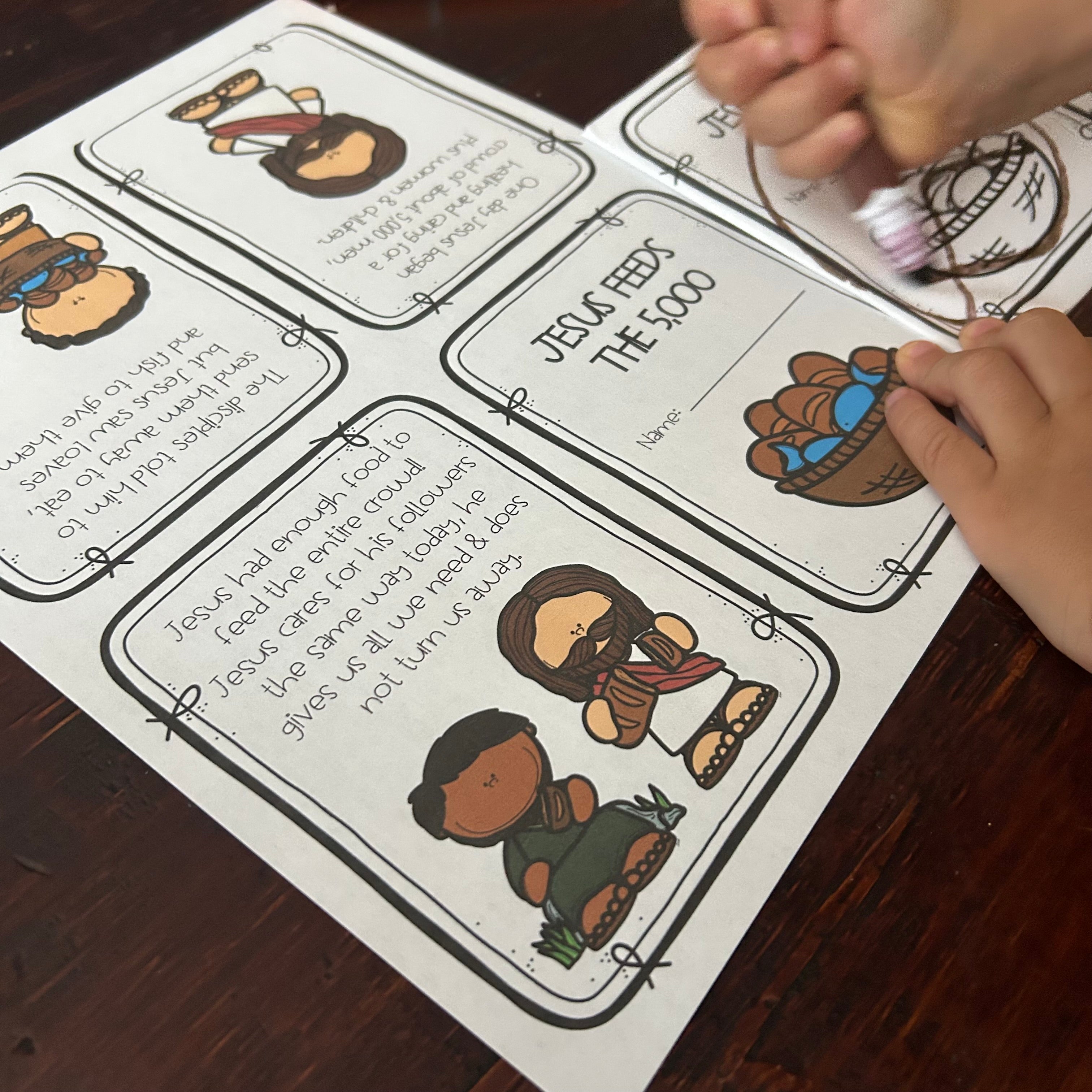 Jesus Feeds the 5000 | Mini Book Printables
